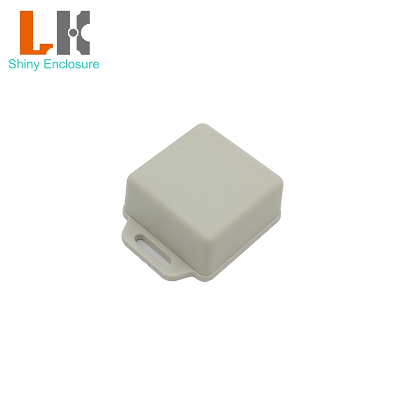 Wall Mounted ABS Case 41x41x20 - огляд і ціна Diy Electronics Location